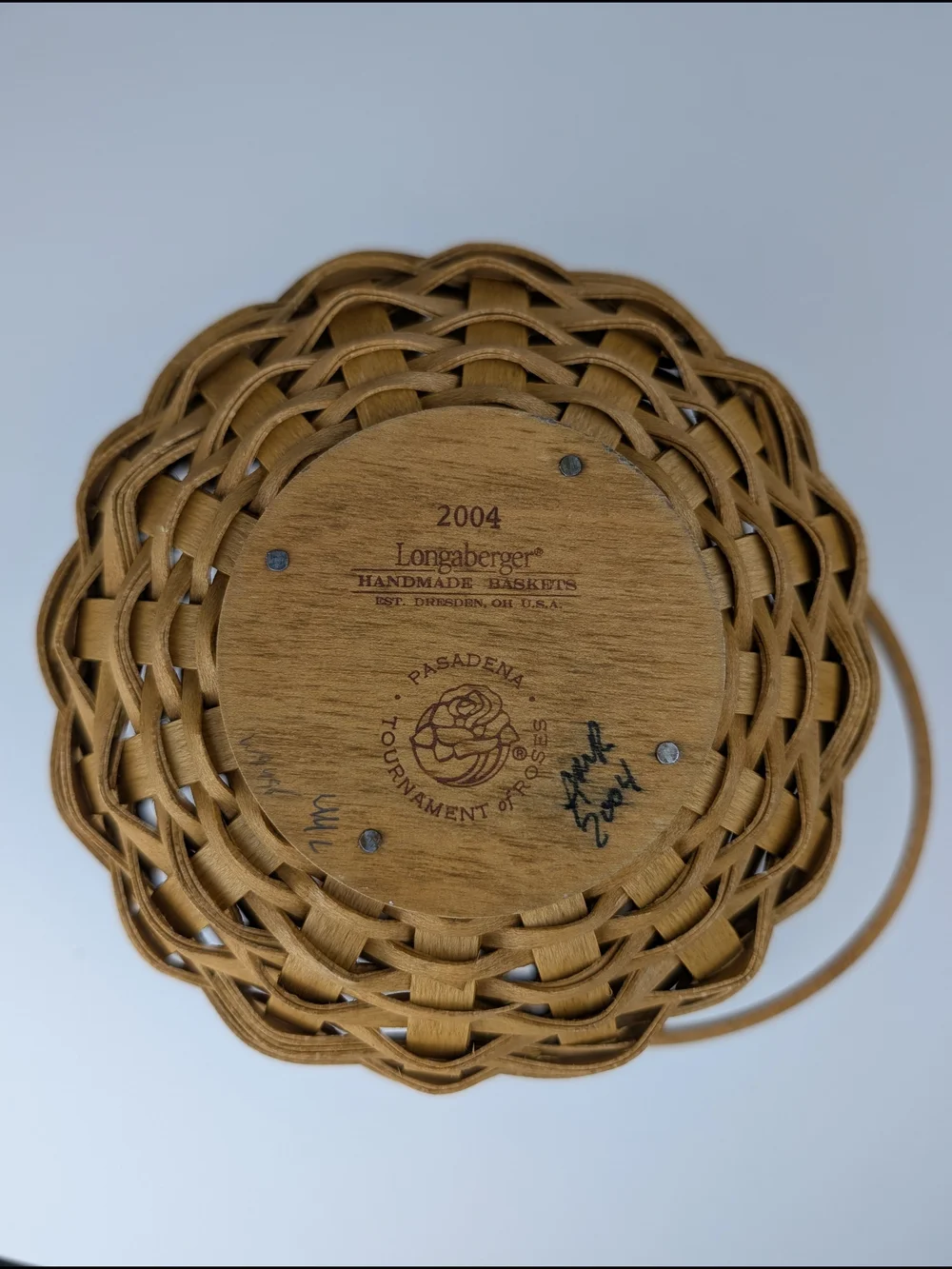 Longaberger 2004 Pasadena Tourn. Roses Sweetheart Basket/Liner/Lid/Tie-On/Prot.
